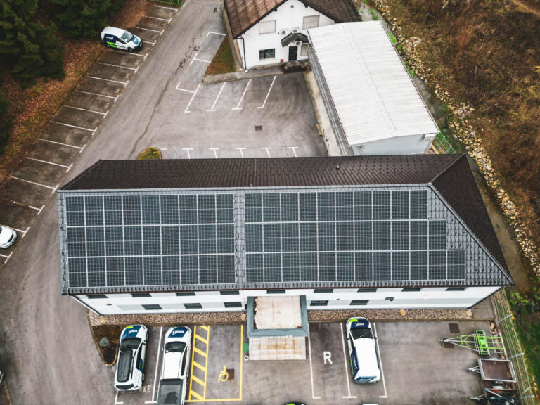 dji_fly_20230225_141706_549_1677432049440_photo